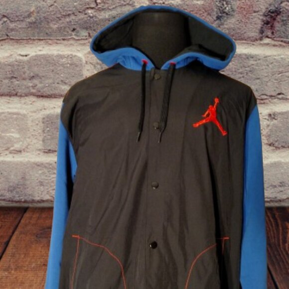 Nike Other - NIKE JUMPMAN HOODED BASKETBALL MEN  BLACK LONG SLEEVE JACKET - SIZE XL